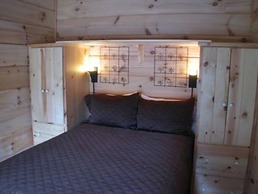 Linville River Log Cabins