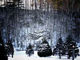 Linville River Log Cabins