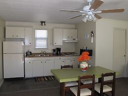 Little Ted's Cottages