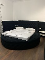 Hotel Red Apple
