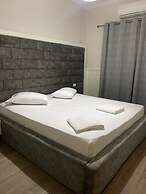 Hotel Red Apple