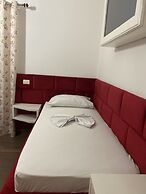Hotel Red Apple