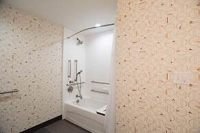 Holiday Inn Lexington - Hamburg by IHG