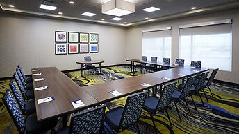 Holiday Inn Express and Suites Brantford by IHG