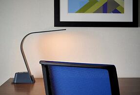 Holiday Inn Express and Suites Brantford by IHG