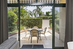 Byron Getaway at The Crest