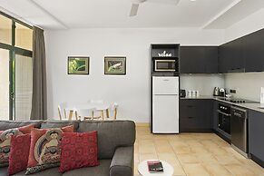 Byron Getaway at The Crest