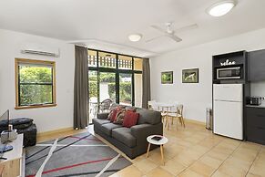 Byron Getaway at The Crest