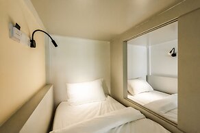 Bunk & Bilik Hotel Sri Petaling