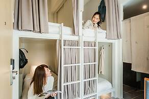 Bunk & Bilik Hotel Sri Petaling