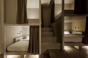 Bunk & Bilik Hotel Sri Petaling