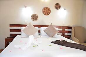 Chobe Sunset Chalets