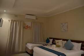 Chobe Sunset Chalets