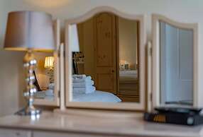 Mellington Hall Country House Hotel