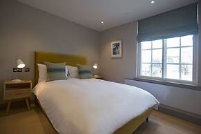 No.8 Waterloo Apartments