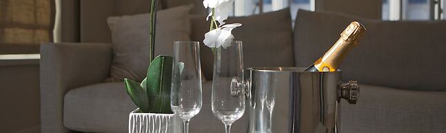 No.8 Waterloo Apartments