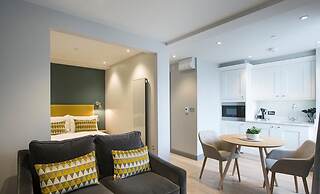 No.8 Waterloo Apartments