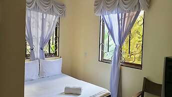 Bright Star Hotel