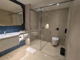 Boulevard9 Luxury Resort & Spa