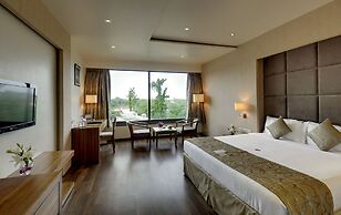 Boulevard9 Luxury Resort & Spa