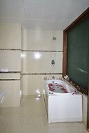 Boulevard9 Luxury Resort & Spa