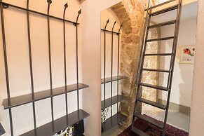 Best Location Jerusalem Stone Apartment