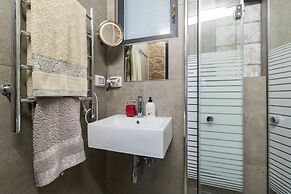 Best Location Jerusalem Stone Apartment