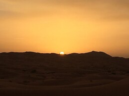 Sahara Sabaku Tour Camp