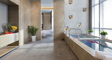 Pullman Yantai Center