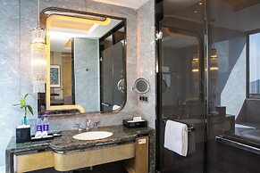 Pullman Yantai Center