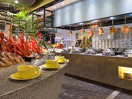 Pullman Yantai Center