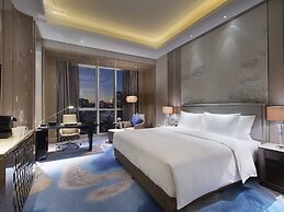 Pullman Yantai Center