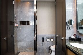 Pullman Yantai Center