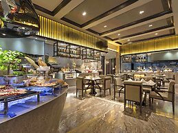 Pullman Yantai Center