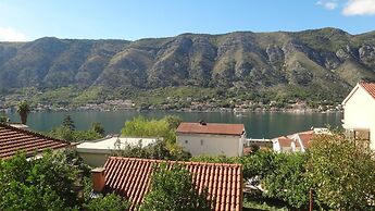 Apartments Lazarevic