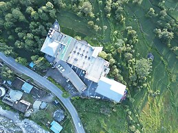 D'Polo Club & Spa Resort