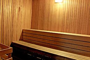 1st Choice Vacation Apartments at Marina Court Resort Resort