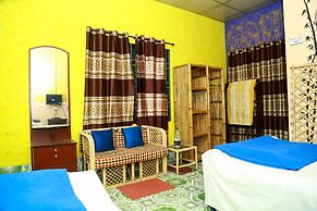 Green Leaf Guest House