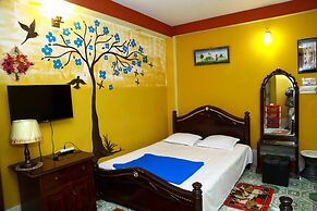 Green Leaf Guest House
