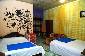 Green Leaf Guest House