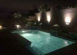 3BR Goodyear Home Pvt Pool Sleeps 8