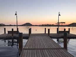 3BR Goodyear Home Pvt Pool Sleeps 8