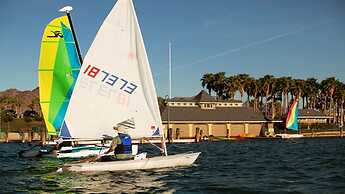 3BR Goodyear Home Pvt Pool Sleeps 8