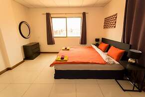 La Casa Baatsona Apartments