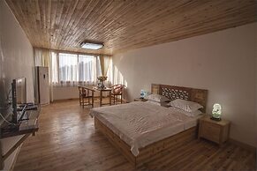 Riverside Retreat Hotel