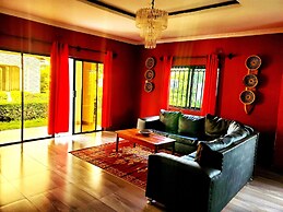 Sweet Retreat Lusaka with Backup Power