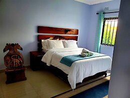 Sweet Retreat Lusaka with Backup Power