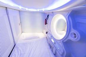 Seaview Capsule Hotel