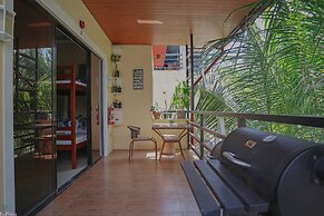 The Palms Resort & Bar