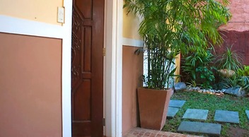 The Palms Resort & Bar